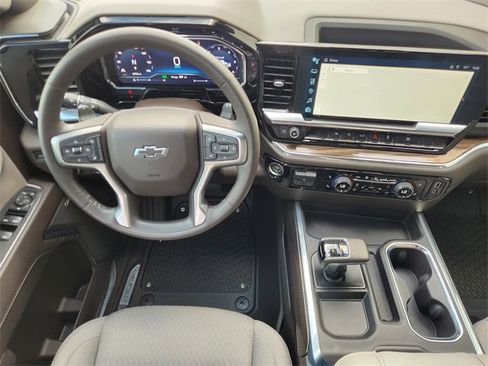 Used 2024 Chevrolet Silverado 1500 RST w/ Convenience Package II AWD/4WD image 30