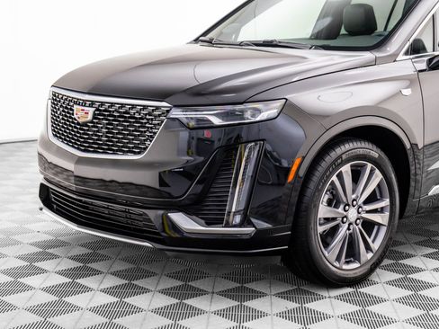 New 2025 Cadillac XT6 Premium Luxury image 35