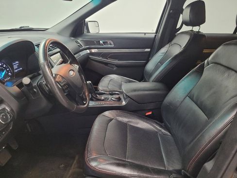 Used 2016 Ford Explorer Sport image 17