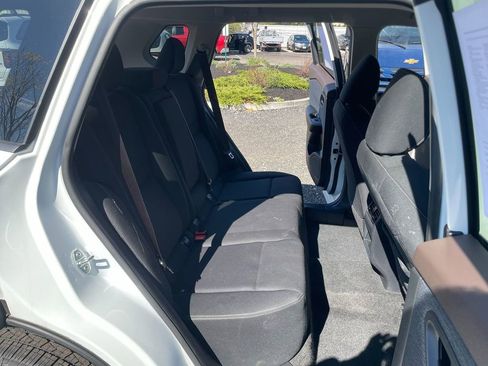 Used 2023 Nissan Rogue S AWD/4WD image 26