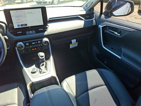 Used 2024 Toyota RAV4 Limited image 16