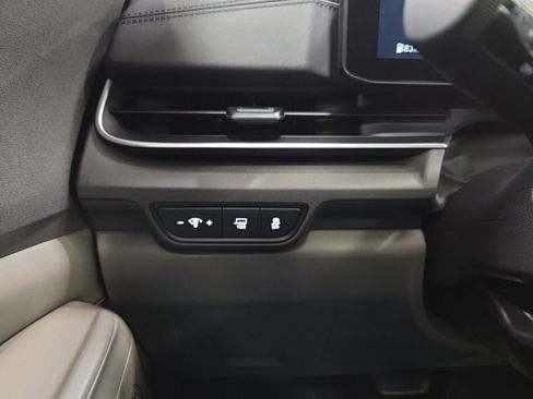 Used 2025 Kia Carnival SX image 26