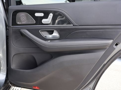 Certified 2024 Mercedes-Benz GLS 450 4MATIC image 26