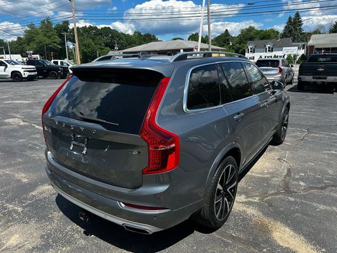 Used 2018 Volvo XC90 T6 Momentum w/ Convenience Package AWD/4WD image 5