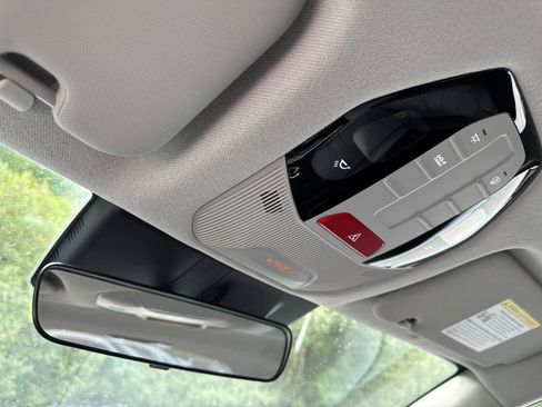 Used 2025 Kia K4 LXS image 29