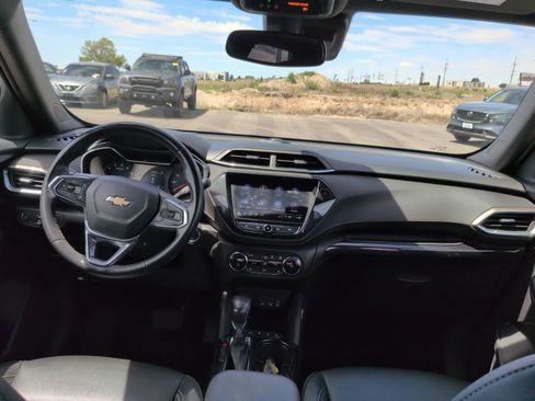 Used 2023 Chevrolet TrailBlazer ACTIV w/ Convenience Package FWD image 13