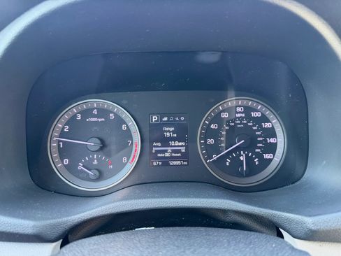 Used 2017 Hyundai Tucson Sport w/ Cargo Package AWD/4WD image 17
