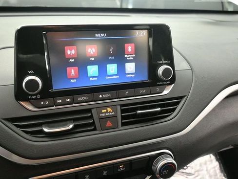 Used 2021 Nissan Altima 2.5 S image 18