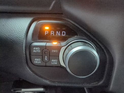 Used 2021 RAM 1500 Big Horn AWD/4WD image 19