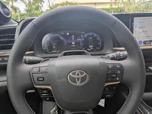 New 2026 Toyota Crown Signia AWD/4WD image 29