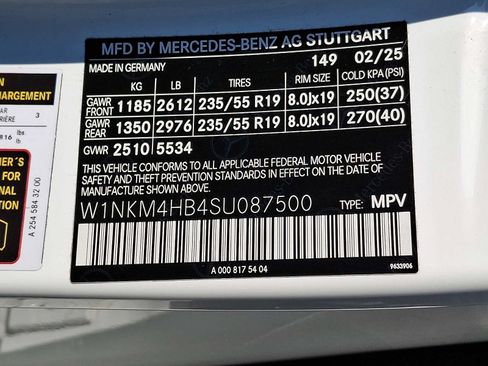 Certified 2025 Mercedes-Benz GLC 300 4MATIC image 25