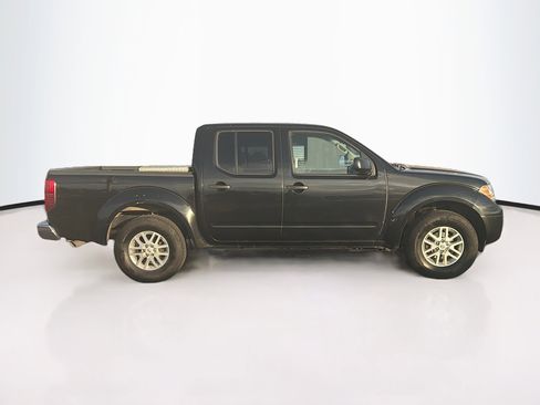 Used 2017 Nissan Frontier SV AWD/4WD image 10