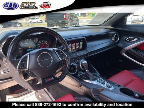 Used 2018 Chevrolet Camaro SS image 16