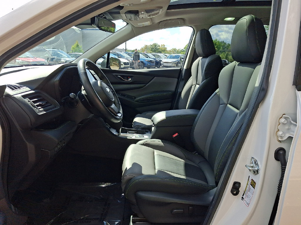 Used 2023 Subaru Ascent Onyx Edition AWD/4WD image 16