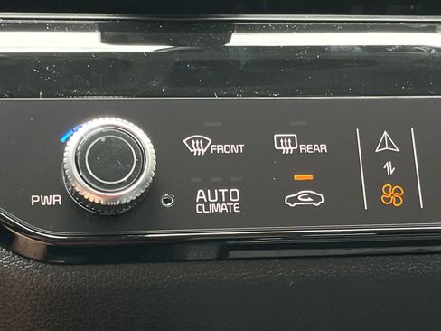 New 2026 Kia Sportage EX w/ EX Panorama Roof Package image 7