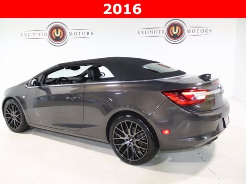 Used 2016 Buick Cascada Premium image 4