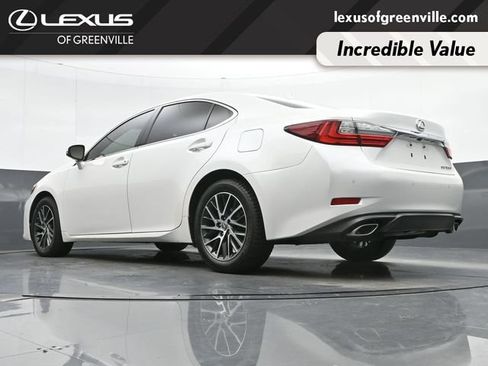 Used 2017 Lexus ES 350 w/ Navigation System Package FWD image 29