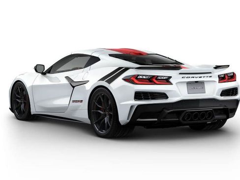 New 2027 Chevrolet Corvette Grand Sport RWD image 5