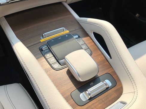 New 2025 Mercedes-Benz GLS 450 4MATIC image 26