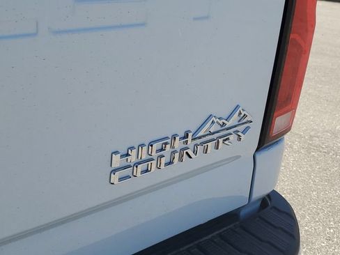 New 2026 Chevrolet Silverado 2500 High Country w/ High Country Premium Package AWD/4WD image 8