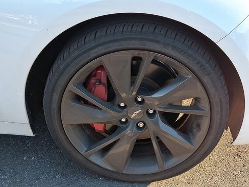 Used 2023 Genesis G70 3.3T w/ Sport Prestige Package AWD/4WD image 7