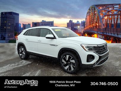 Used 2024 Volkswagen Atlas Cross Sport SE