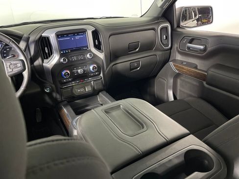 Used 2020 GMC Sierra 1500 Elevation w/ Elevation Value Package image 17