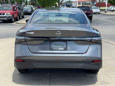 New 2026 Nissan Sentra SV FWD image 8
