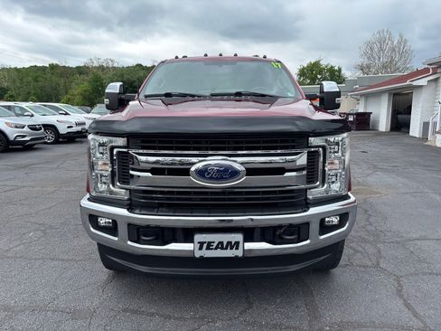 Used 2017 Ford F250 XLT w/ XLT Premium Package AWD/4WD image 2