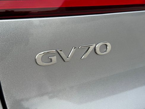 New 2026 Genesis GV70 2.5T Advanced image 15