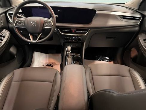 Certified 2025 Buick Encore GX Preferred AWD/4WD image 16
