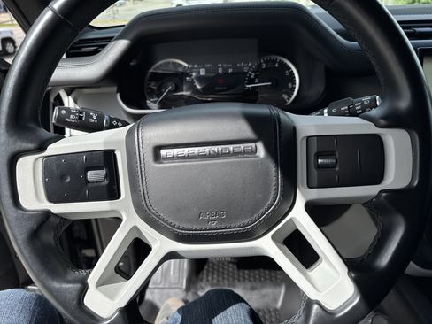 Used 2023 Land Rover Defender 110 X-Dynamic SE AWD/4WD image 15