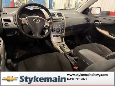 Used 2010 Toyota Corolla S image 5