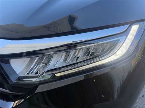 Used 2023 Honda Odyssey Elite image 32
