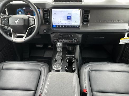 New 2026 Ford Bronco Badlands AWD/4WD image 13