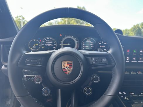Used 2025 Porsche 911 GT3 RS RWD image 25