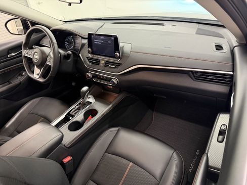 Used 2022 Nissan Altima 2.5 SR image 48