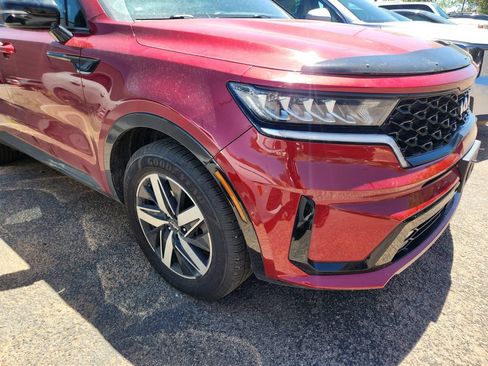 Used 2022 Kia Sorento EX FWD image 13