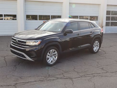 Used 2023 Volkswagen Atlas Cross Sport SE AWD/4WD image 16