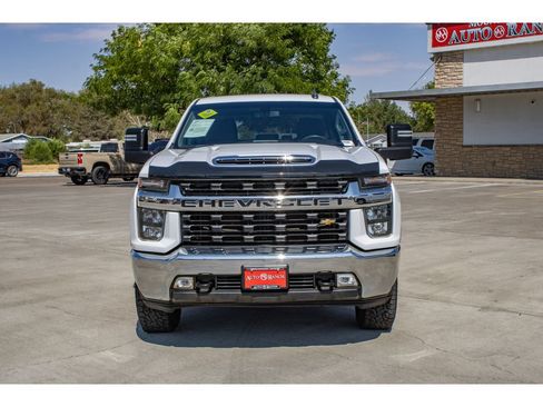Used 2020 Chevrolet Silverado 2500 LT w/ Remote Start Package AWD/4WD image 3