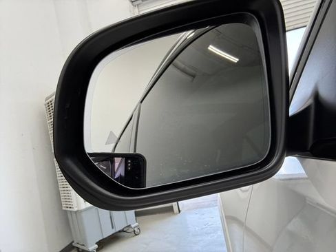 Used 2021 Mercedes-Benz GLE 350 4MATIC image 50