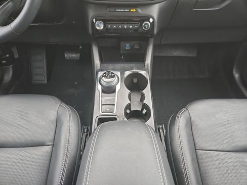 Certified 2023 Ford Escape Platinum image 21