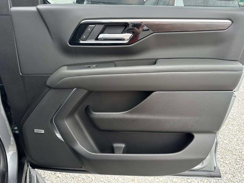 New 2026 Chevrolet Tahoe LT w/ Comfort Package RWD image 12