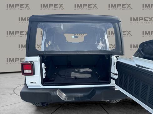 Used 2025 Jeep Wrangler Unlimited Sport AWD/4WD image 23