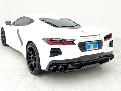 Used 2021 Chevrolet Corvette Stingray w/ Battery Protection Package image 5