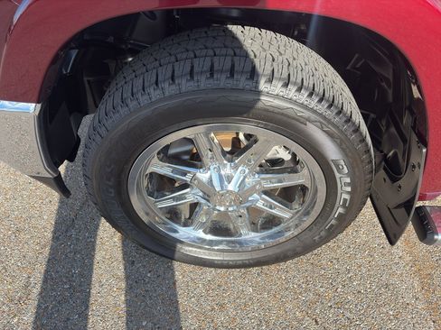 Used 2019 RAM 1500 Laramie image 19