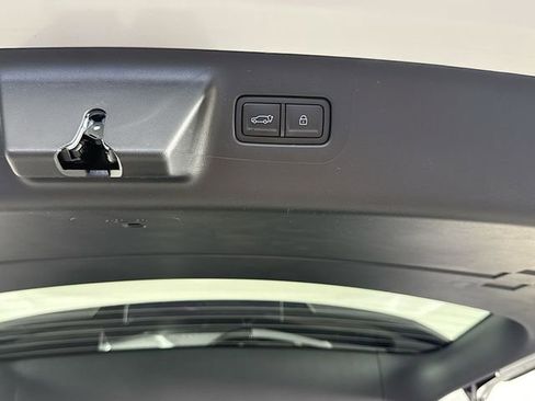 New 2026 Hyundai Santa Fe SE image 12