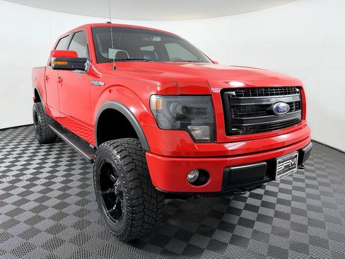 Used 2014 Ford F150 FX4 w/ Equipment Group 402A Luxury AWD/4WD image 5