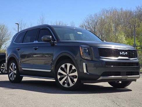 Used 2022 Kia Telluride S AWD/4WD image 1