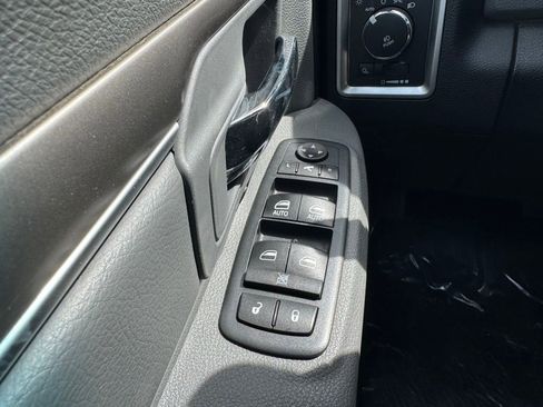 Used 2016 RAM 1500 Big Horn AWD/4WD image 31